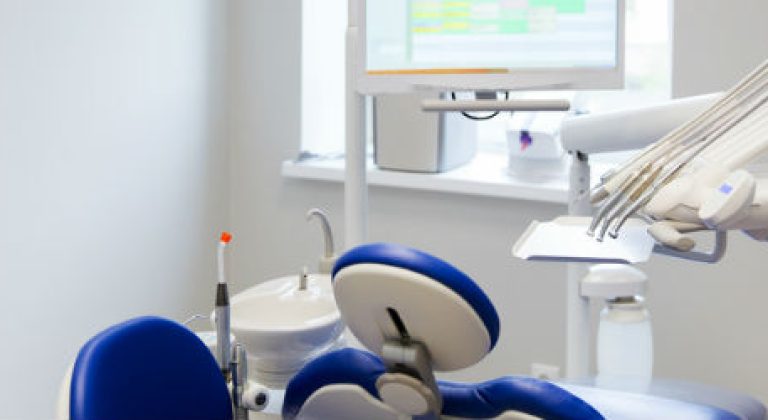 elegir-una-clinica-dental